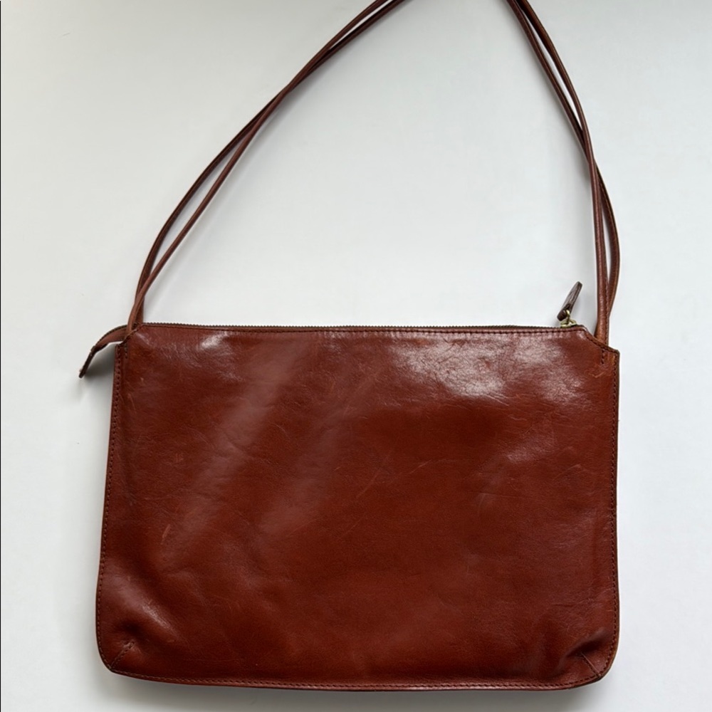 Monsac medium shoulder bag